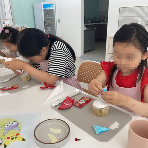 비채스튜디오 로고